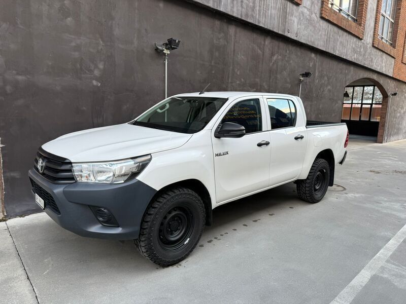 Gebraucht 2019 Toyota HiLux Sol Abholung | CHF 29’900 (Guter Preis) - Bild 1/4