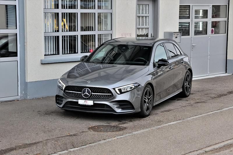 Gebraucht Mercedes A200 AMG line 163 PS (119 kW) 2018 Limousine