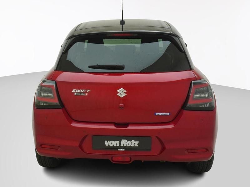 Neu Suzuki Swift 80 PS (58 kW) 2026 Rot Limousine