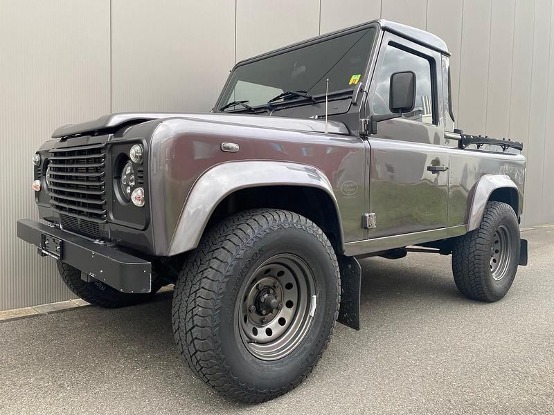 Gebraucht 2003 Land Rover Defender SUV | CHF 39’900 (Etwas zu teuer) - Bild 1/4