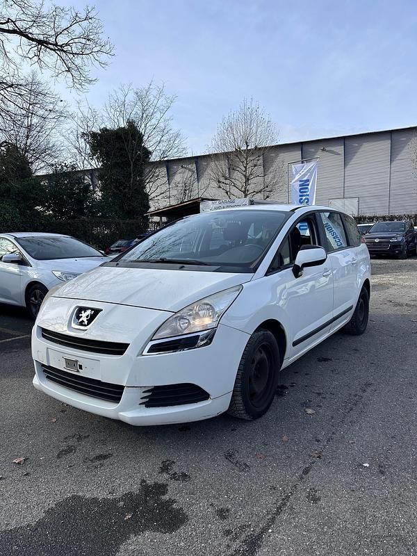 Gebraucht 2013 Peugeot 5008 Active | CHF 3’900 (Fairer Preis) - Bild 1/4