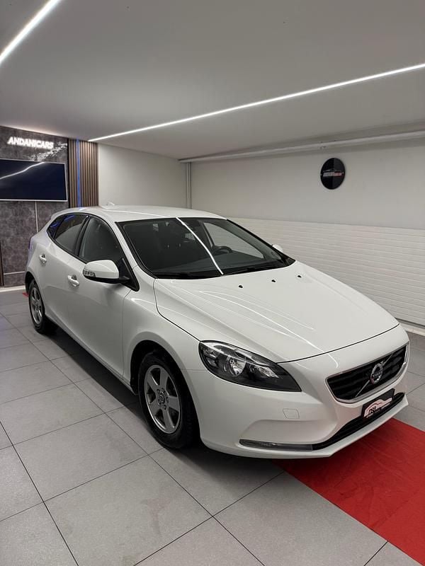 Gebraucht Volvo V40 115 PS (84 kW) 2013