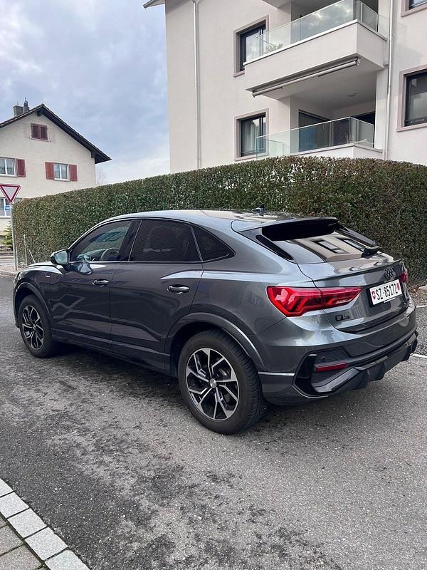 Gebraucht Audi Q3 Sportback S-Line 245 PS (180 kW) 2022 SUV