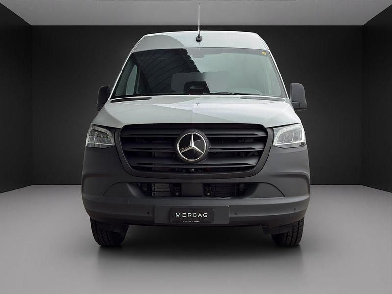 Neu Mercedes E-Sprinter 150 kW (204 PS) 2025 Van
