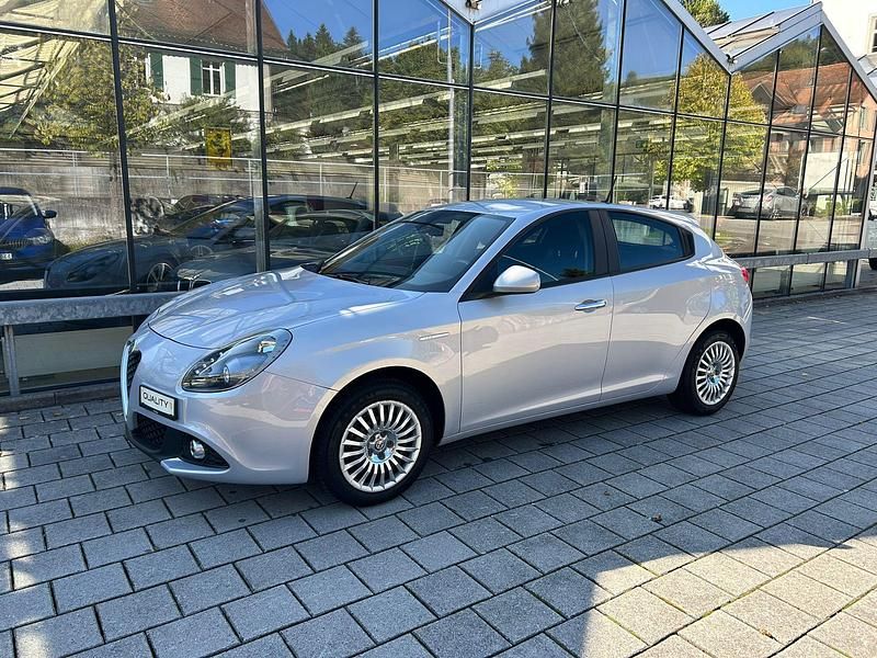 Gebraucht Alfa Romeo Giulietta 120 PS (88 kW) 2017 Kleinwagen