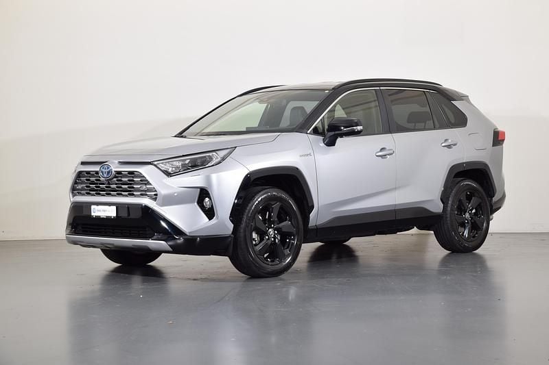 Silber Gebraucht 2020 Toyota RAV4 Hybrid Style SUV | CHF 36’450 (Fairer Preis) - Bild 1/4