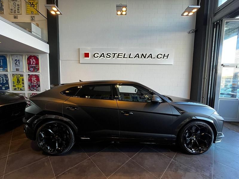 Gebraucht Lamborghini Urus 666 PS (489 kW) 2024 SUV