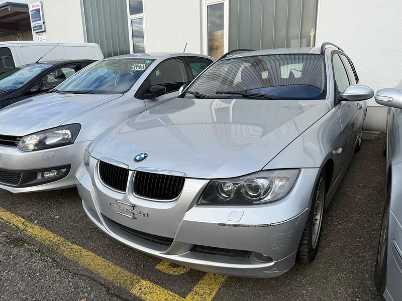 Gebraucht BMW 320 163 PS (119 kW) 2006 Kombi