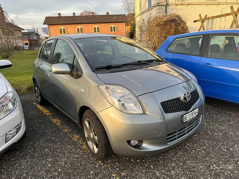 Gebraucht 2009 Toyota Yaris City | CHF 3’900 (Fairer Preis) - Bild 1/4