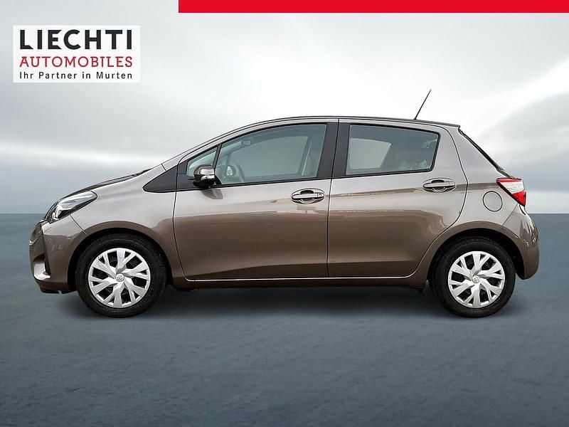 Gebraucht Toyota Yaris Comfort 112 PS (82 kW) 2019 Braun Limousine
