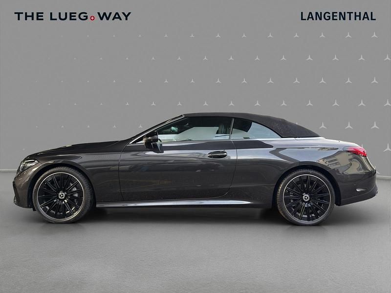 Neu Mercedes CLE450 380 PS (279 kW) 2025 Schwarz Cabrio