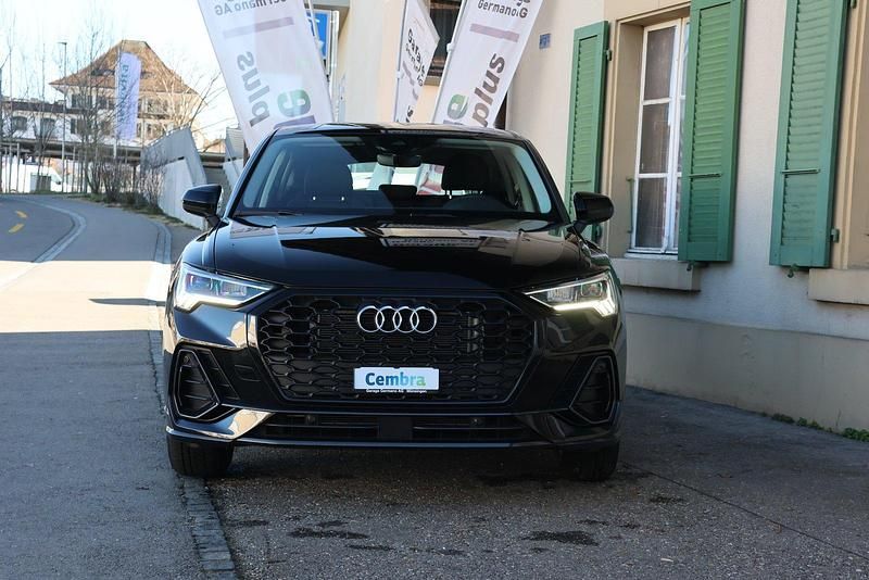Gebraucht Audi Q3 Sportback Attraction 150 PS (110 kW) 2025 SUV