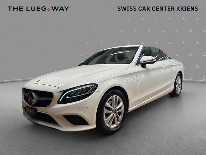 Gebraucht Mercedes C180 156 PS (114 kW) 2019 Weiss Cabrio