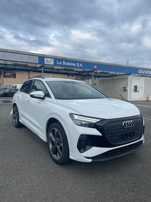 Gebraucht 2021 Audi Q4 e-tron Ambiente SUV | CHF 29’900 (Teuer) - Bild 1/4