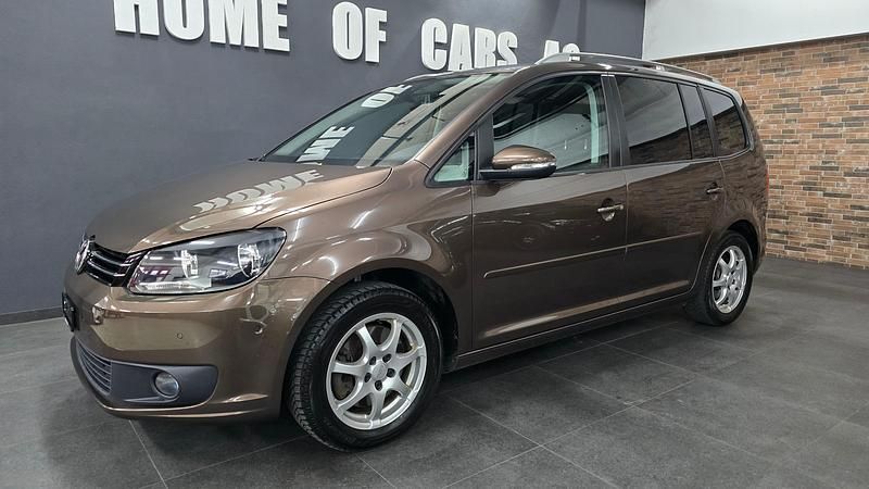 Gebraucht VW Touran Comfortline 140 PS (102 kW) 2013 Van / Kleinbus