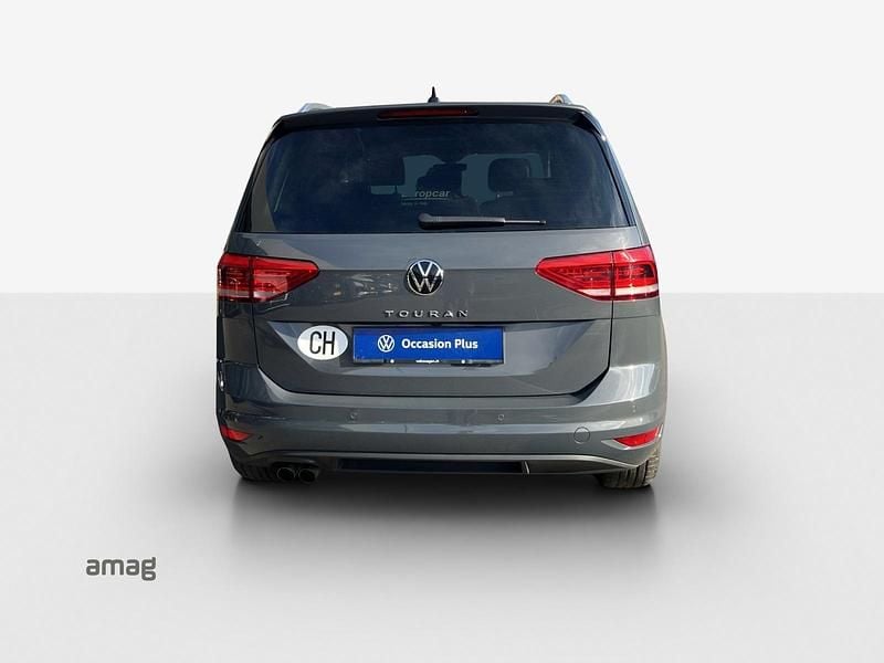 Gebraucht VW Touran Highline 150 PS (110 kW) 2024 Delfingrau metallic Van / Kleinbus