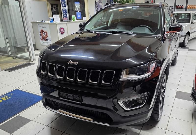 Gebraucht Jeep Compass Limited 140 PS (102 kW) 2017 SUV
