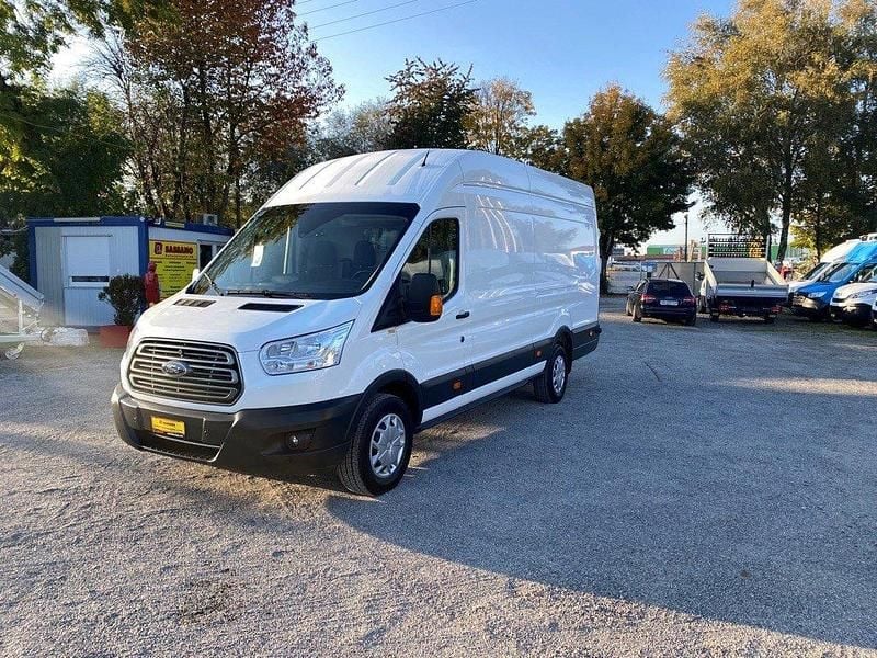 Gebraucht Ford Transit Trend 170 PS (125 kW) 2019 Van / Kleinbus