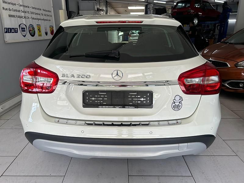 Gebraucht Mercedes GLA200 Style 156 PS (114 kW) 2014 SUV
