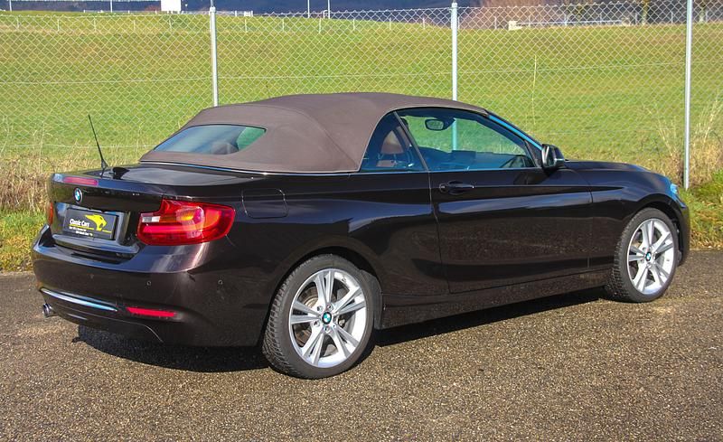 Gebraucht BMW 220 Luxury Line 184 PS (135 kW) 2015