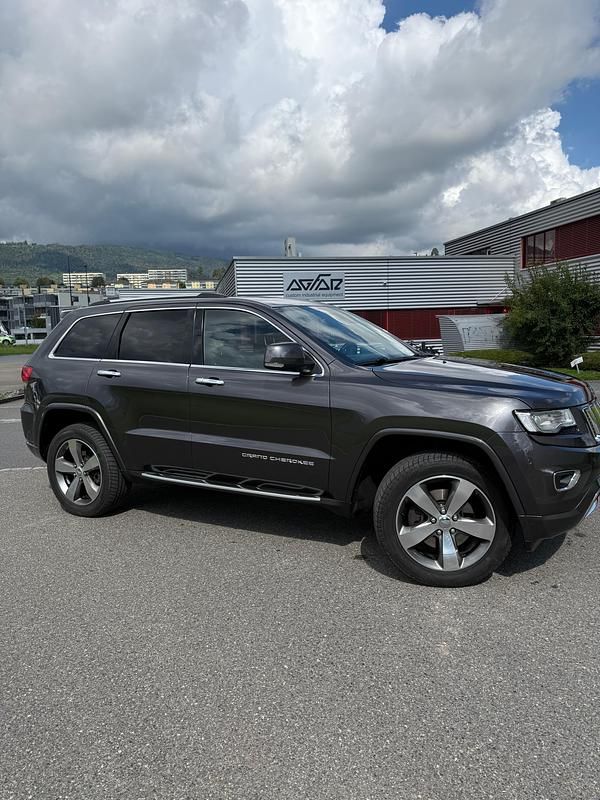 Gebraucht Jeep Grand Cherokee Overland 250 PS (183 kW) 2016 SUV