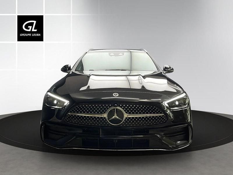 Neu Mercedes C300e 259 PS (190 kW) 2025 Schwarz Kombi
