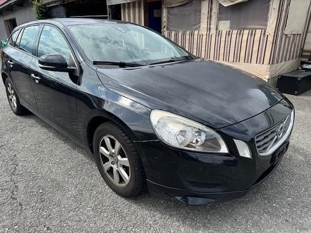 Gebraucht 2011 Volvo V60 Kombi | CHF 2’900 (Fairer Preis) - Bild 1/4