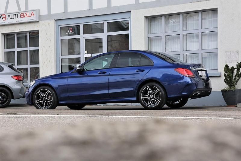 Gebraucht Mercedes C220 AMG line 194 PS (142 kW) 2019 Limousine