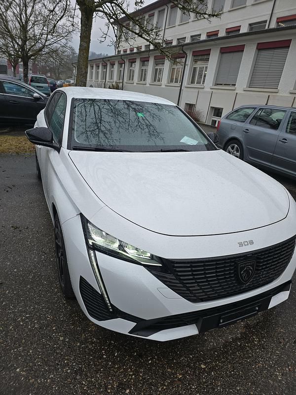 Gebraucht Peugeot 308 SW Allure 130 PS (95 kW) 2022 Kombi