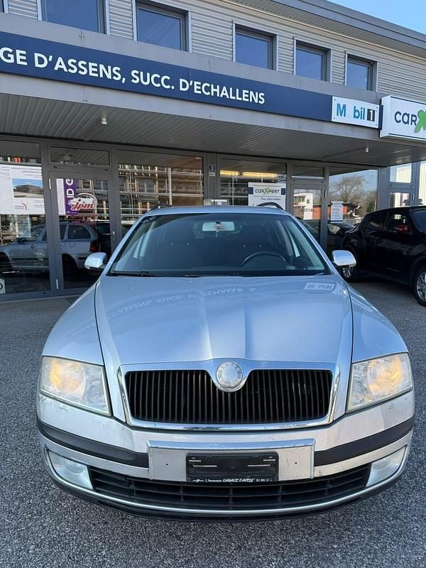 Gebraucht Skoda Octavia Ambiente 140 PS (102 kW) 2008