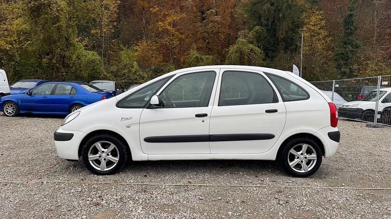 Gebraucht Citroën Xsara Picasso 110 PS (80 kW) 2011 Van / Kleinbus