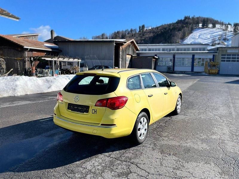 Gebraucht Opel Astra S 115 PS (84 kW) 2012 Kombi