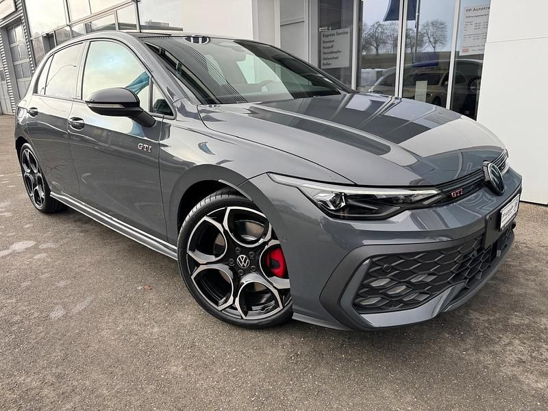 Neu VW Golf GTI 265 PS (194 kW) 2026 Grau Limousine