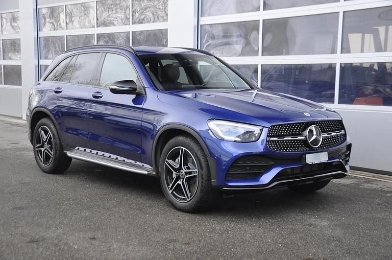 Gebraucht Mercedes GLC200 AMG line 197 PS (144 kW) 2019 SUV