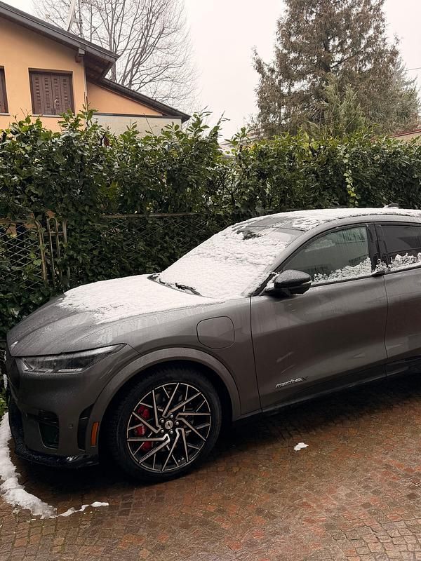 Gebraucht Ford Mustang Mach-E GT 442 kW (601 PS) 2024 SUV