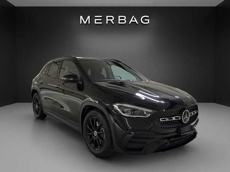 Gebraucht Mercedes GLA250 AMG line 224 PS (164 kW) 2023 Schwarz SUV