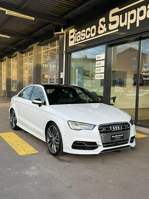 Gebraucht Audi S3 Comfort 300 PS (220 kW) 2014 Weiss Limousine