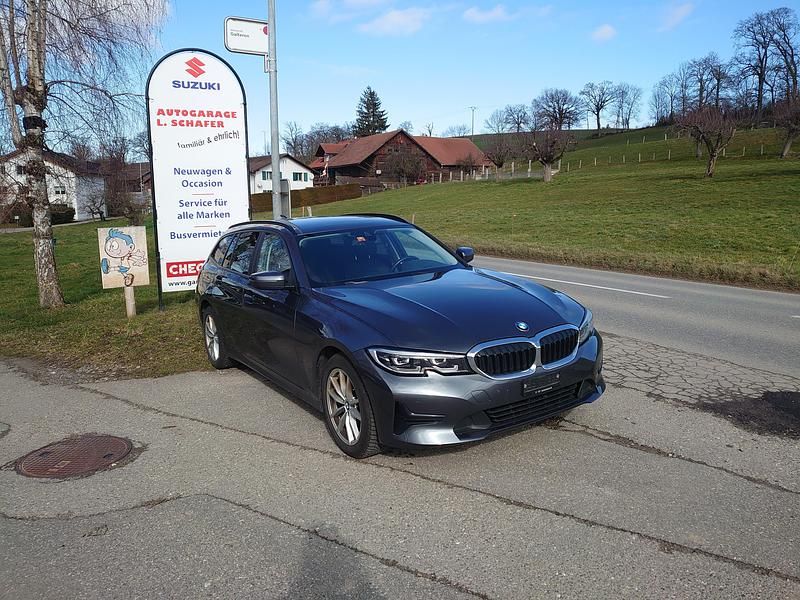 Gebraucht BMW 320 Advantage 190 PS (139 kW) 2019 Kombi