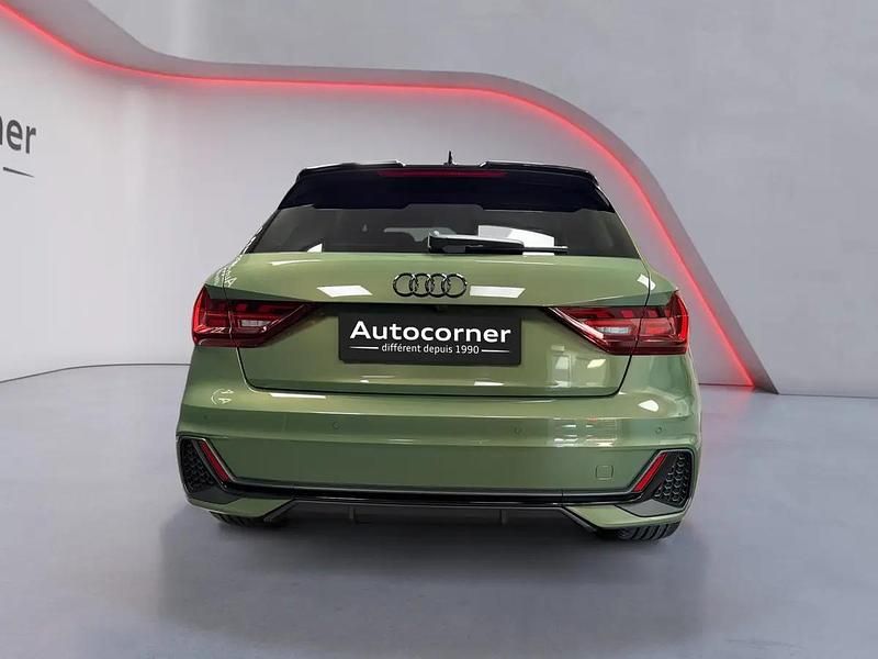 Neu Audi A1 Sportback Attraction 115 PS (84 kW) 2026 Grün Kleinwagen