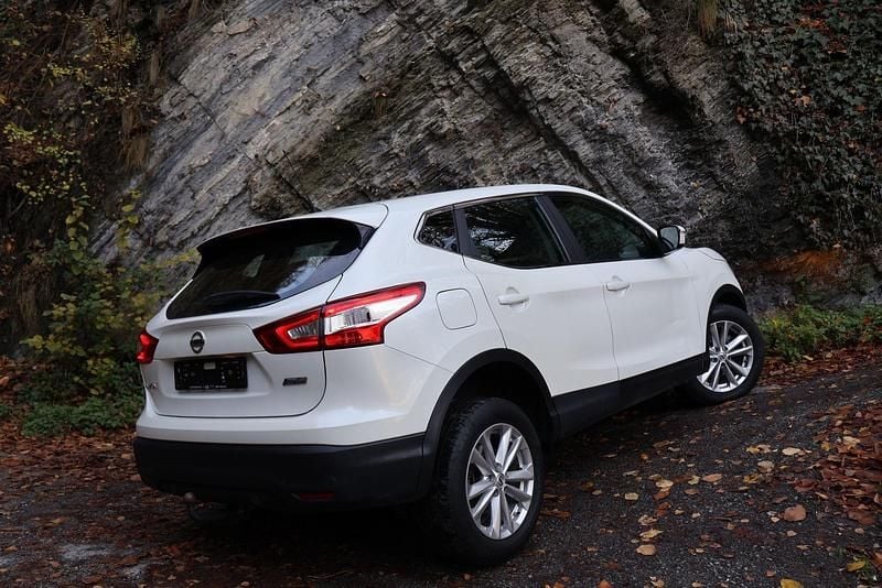 Gebraucht Nissan Qashqai Acenta 131 PS (96 kW) 2014 SUV