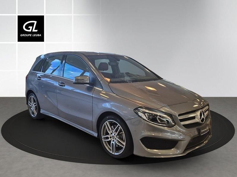 Gebraucht Mercedes B220 AMG line 184 PS (135 kW) 2017 Grau Van / Kleinbus