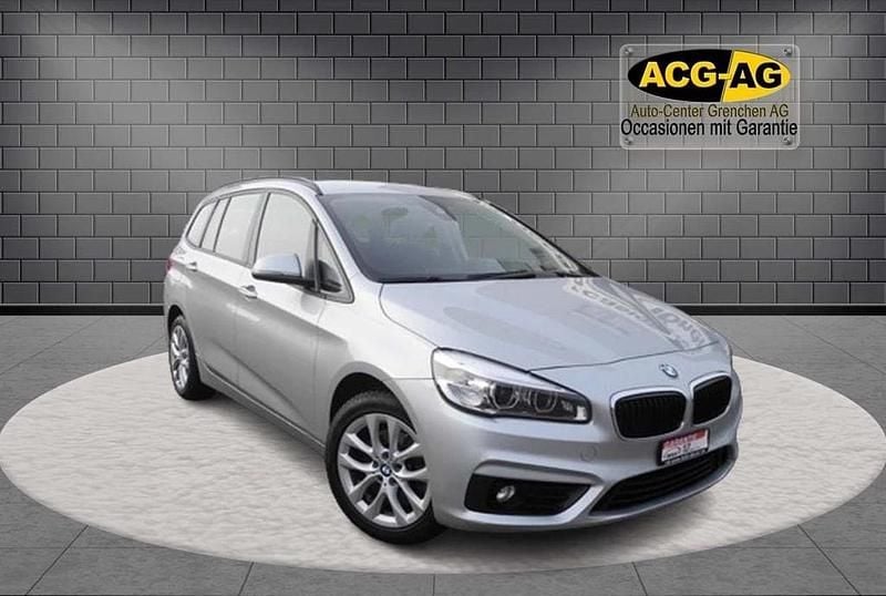 Gebraucht 2016 BMW 220 Gran Tourer Van / Kleinbus | CHF 12’900 (Teuer) - Bild 1/4