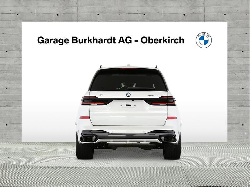 Neu BMW X7 M Sport 340 PS (250 kW) 2025 Weiss SUV
