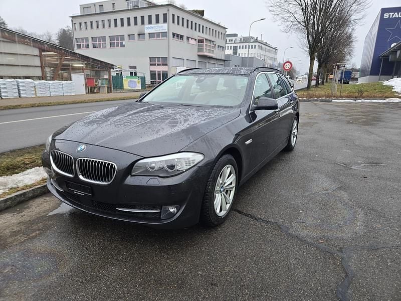 Gebraucht BMW 530 258 PS (189 kW) 2013 Kombi