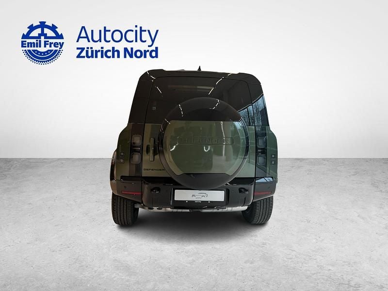 Neu Land Rover Defender SE Dynamic 249 PS (183 kW) 2026 Grün SUV