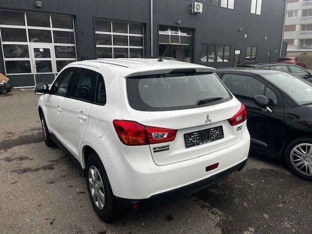 Gebraucht Mitsubishi ASX Invite 117 PS (86 kW) 2016 SUV