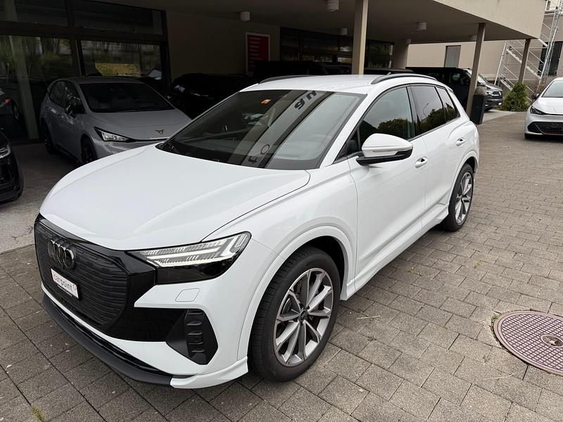 Gebraucht Audi Q4 e-tron Attraction 210 kW (286 PS) 2024 SUV
