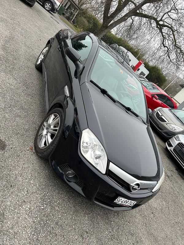 Gebraucht Opel Tigra Sport 90 PS (66 kW) 2006 Cabrio