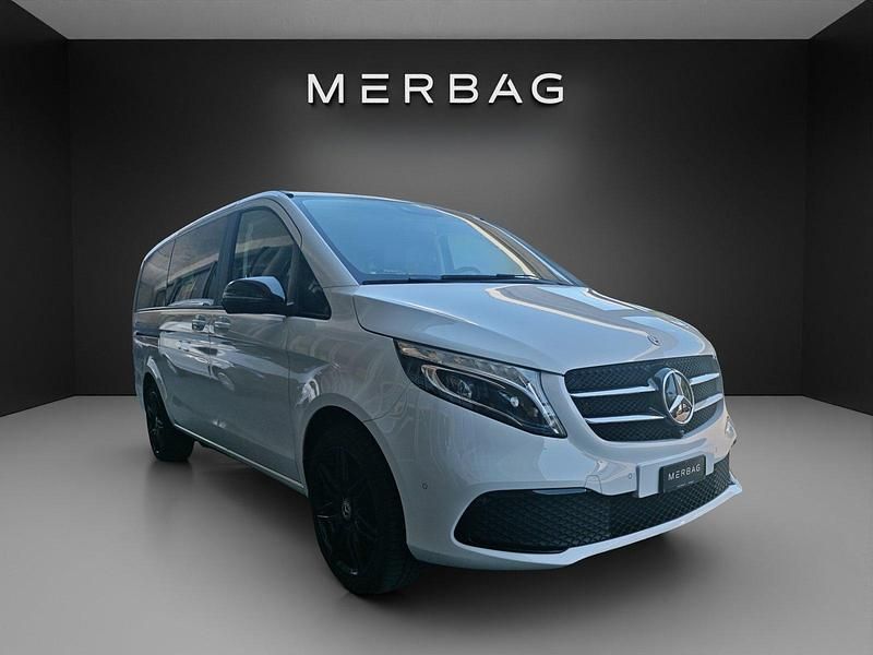 Weiss Gebraucht 2021 Mercedes V300 Avantgarde Van / Kleinbus | CHF 56’350 - Bild 1/4