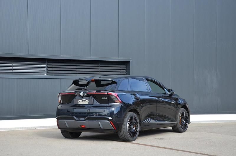 Gebraucht MG MG4 EV 319 kW (435 PS) 2024 Kleinwagen